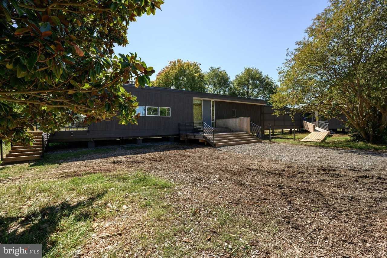 24084 Deep Neck Rd - Photo 3 of 43