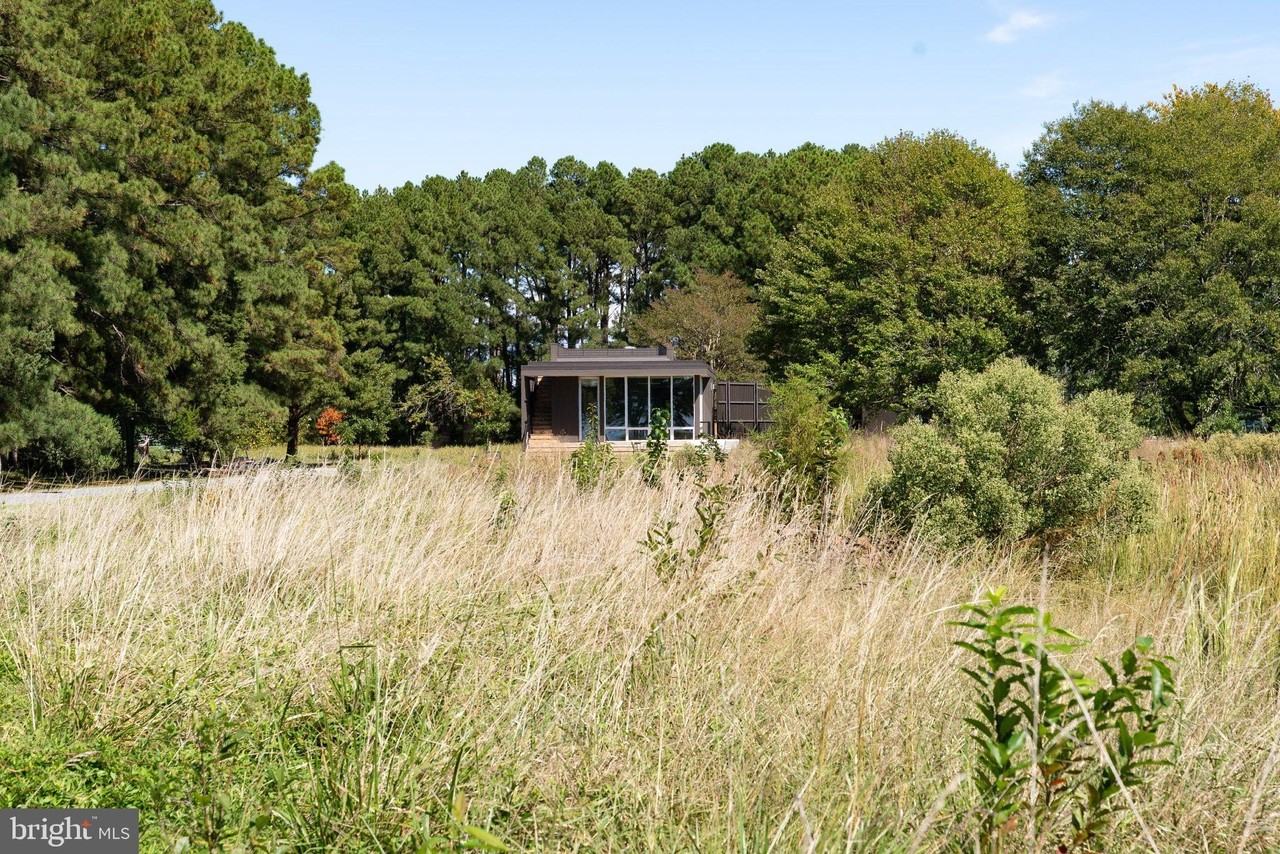 24084 Deep Neck Rd #BAY - Photo 2 of 29