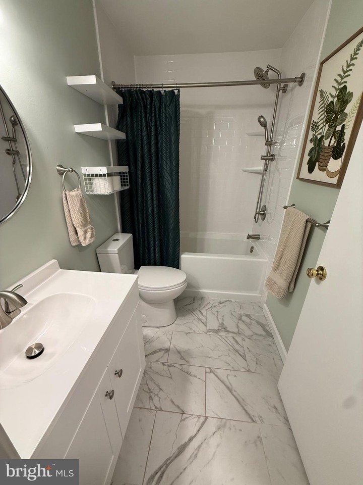 2408-A Durham Ct - Photo 6 of 10