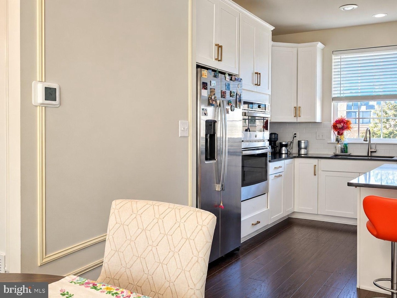 224 Red Leaf Ln - Photo 4 of 26