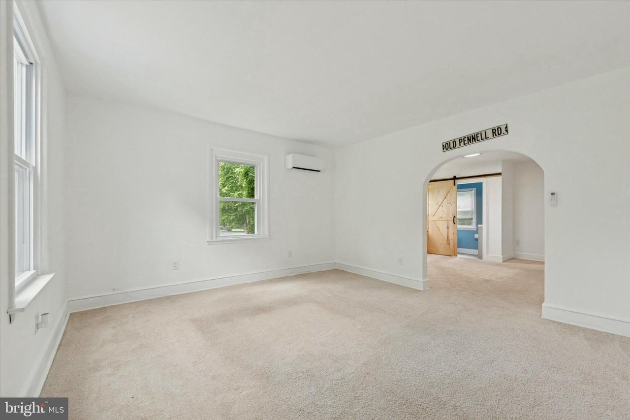5530 Pennell Rd - Photo 7 of 25