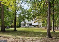 601 Cathcart Rd - Photo 1 of 1