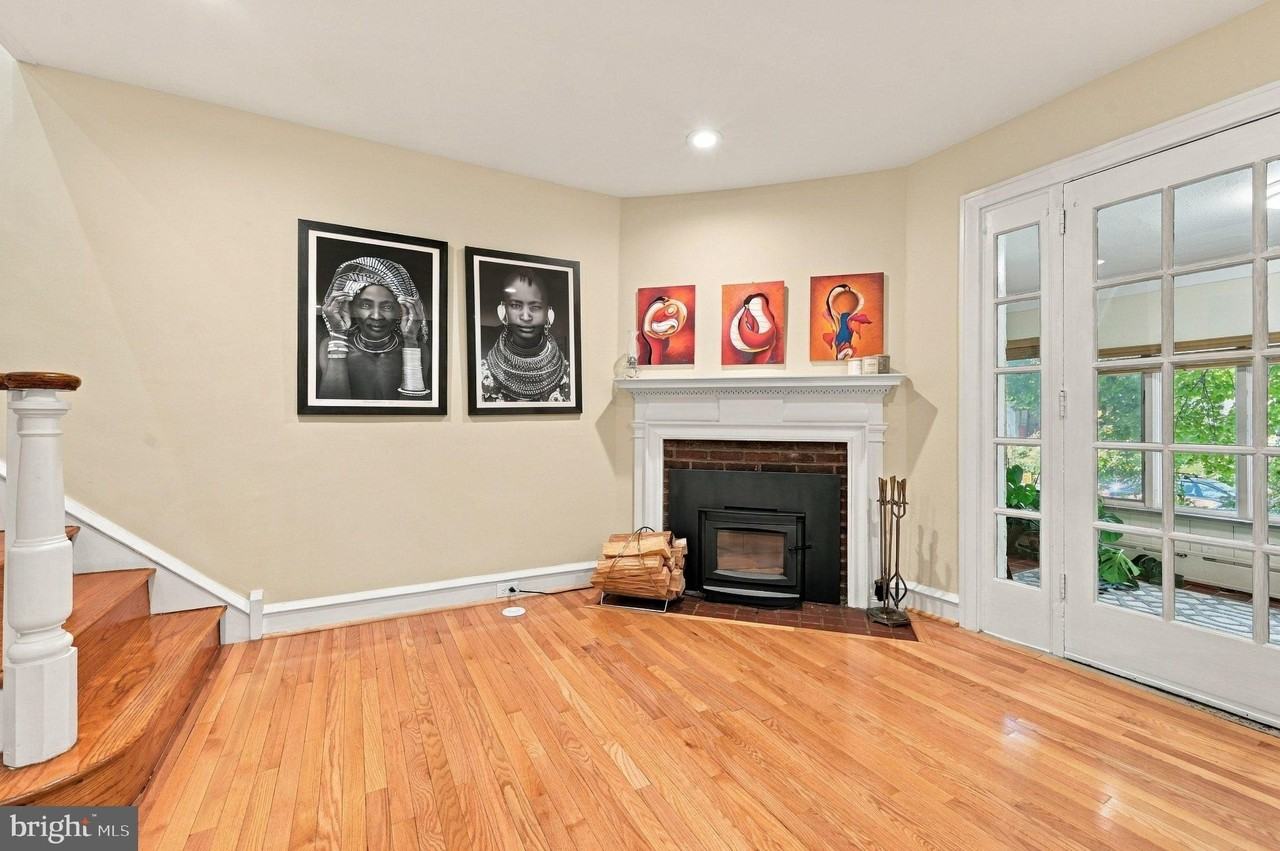 328 Glen Echo Rd - Photo 5 of 35