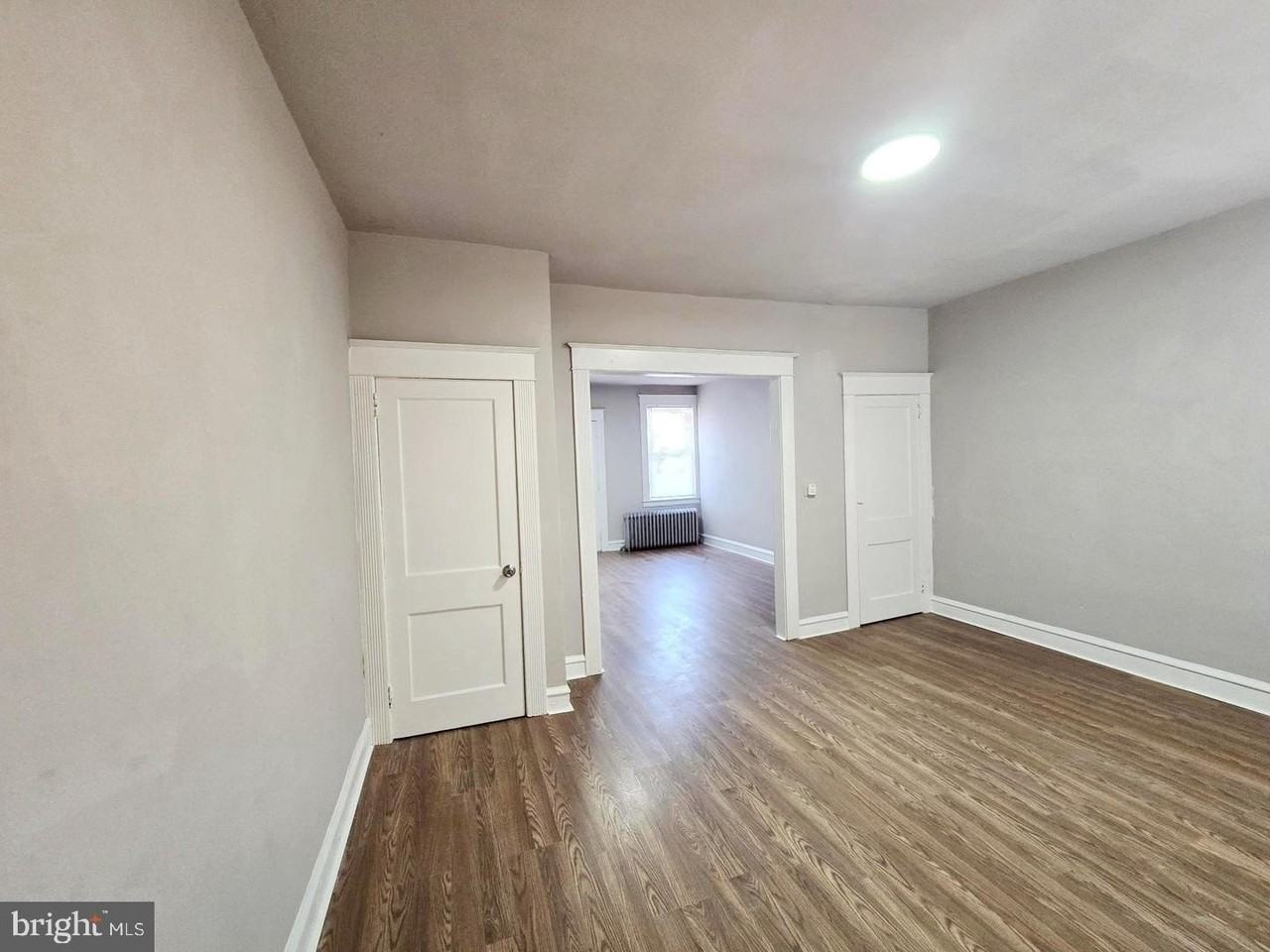 204 W Duncannon Ave - Photo 7 of 27