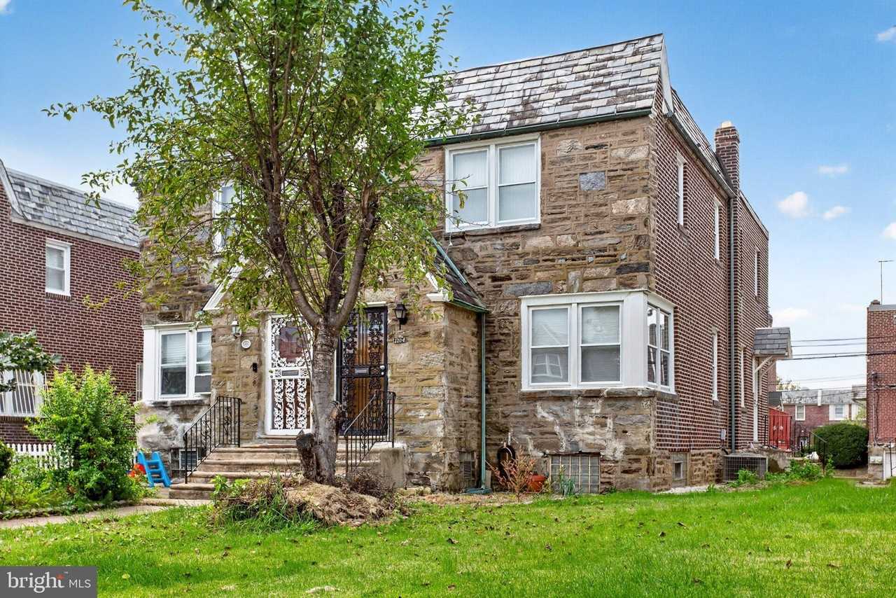 1104 Kerper St - Photo 3 of 34
