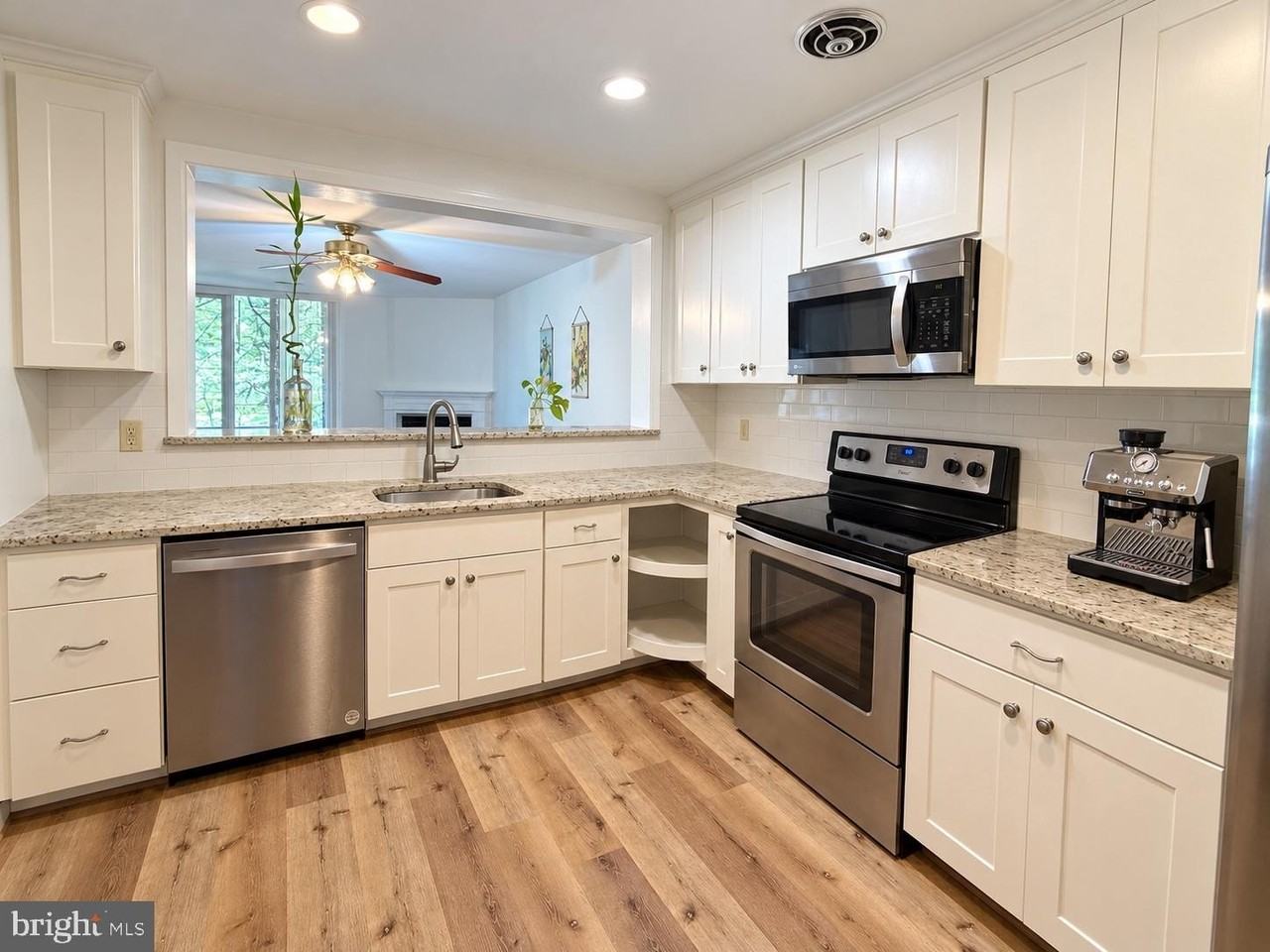 742 15th St S #1 - Photo 3 of 17