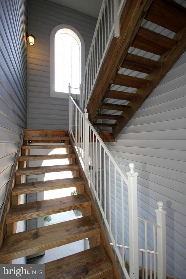 1714 Osage St #301 - Photo 2 of 27
