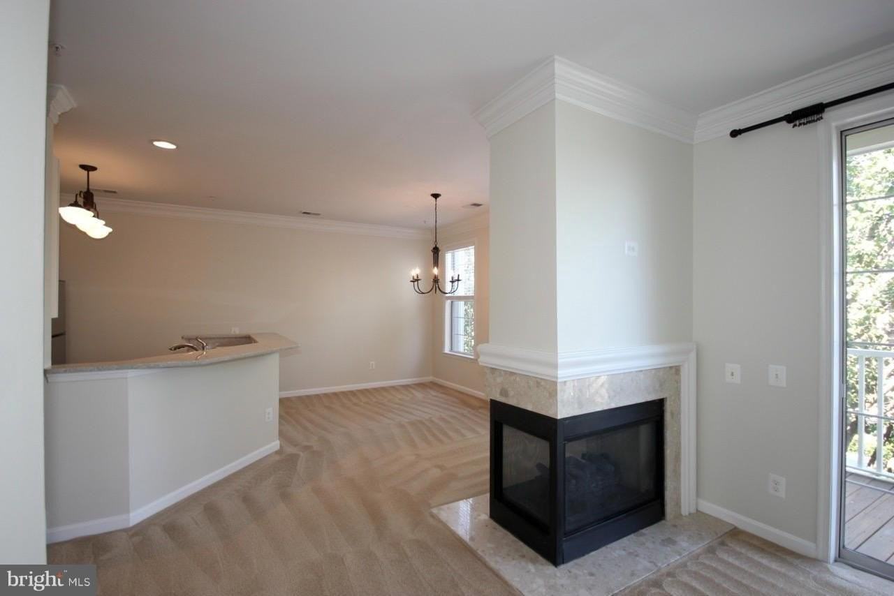 1714 Osage St #301 - Photo 6 of 27