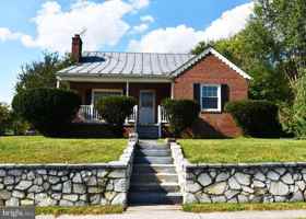 featured image of 5117 Main St