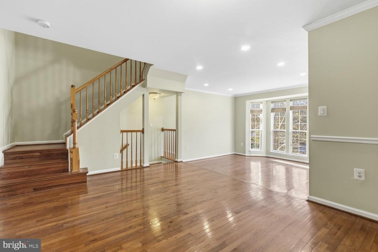 14718 Beaumeadow Ct - Photo 2 of 40