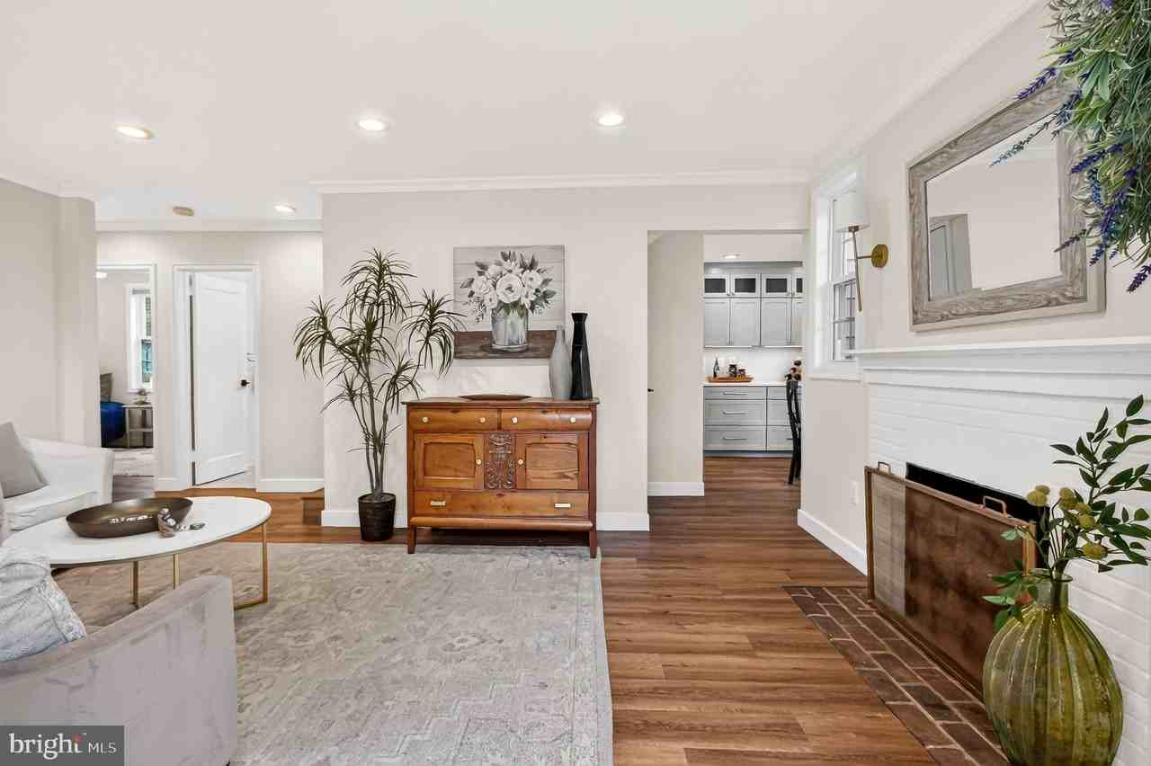 6709 Jefferson Ave - Photo 7 of 50