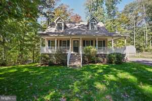 featured image of 8271 Filmore Dr