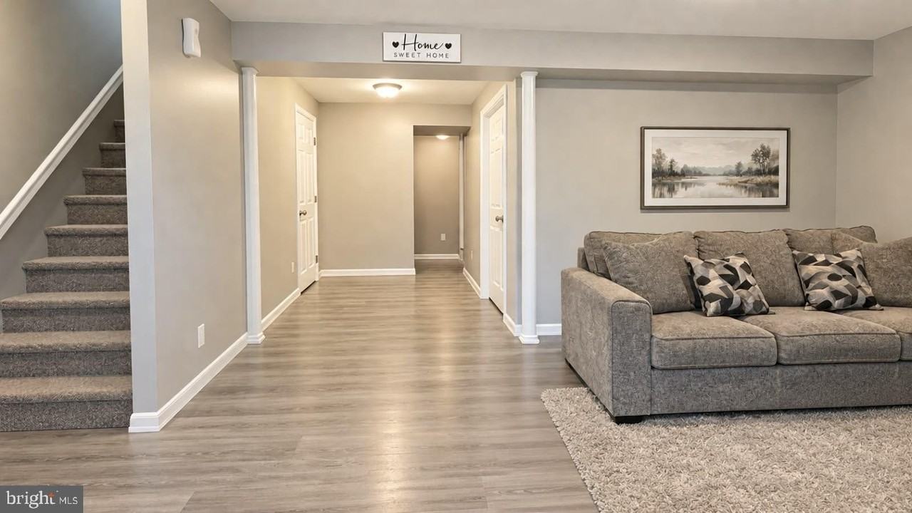 185 Meadows Ln Ne - Photo 6 of 21