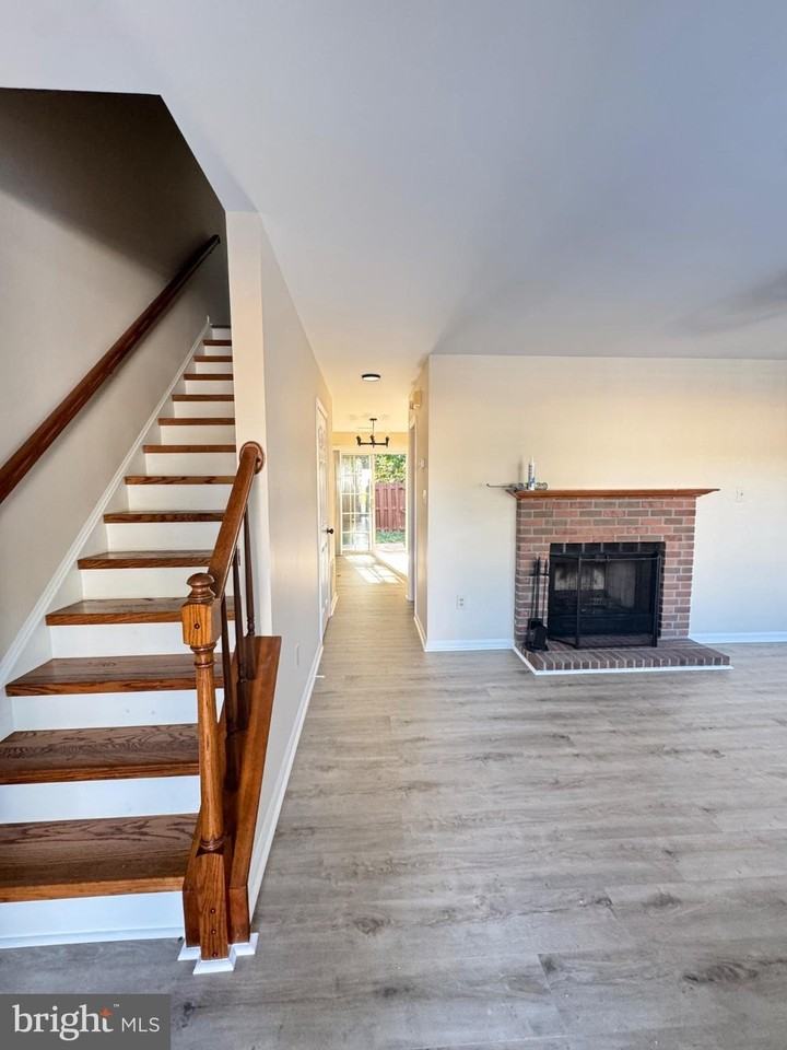 11203 Salem Village Dr - Photo 7 of 28