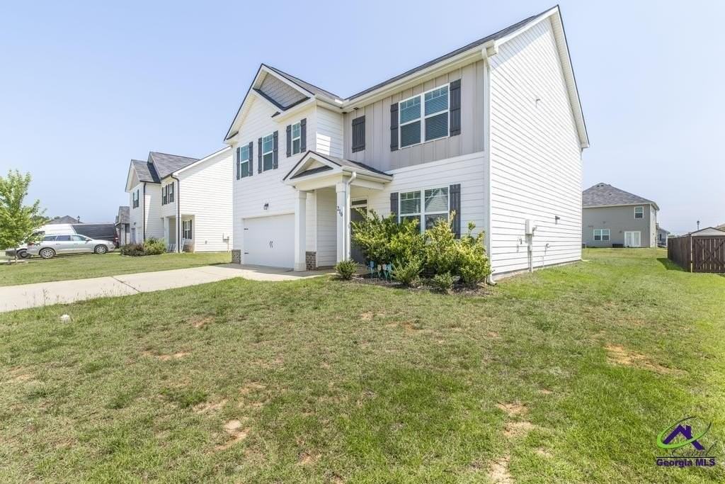 216 Barnyard Way - Photo 4 of 38