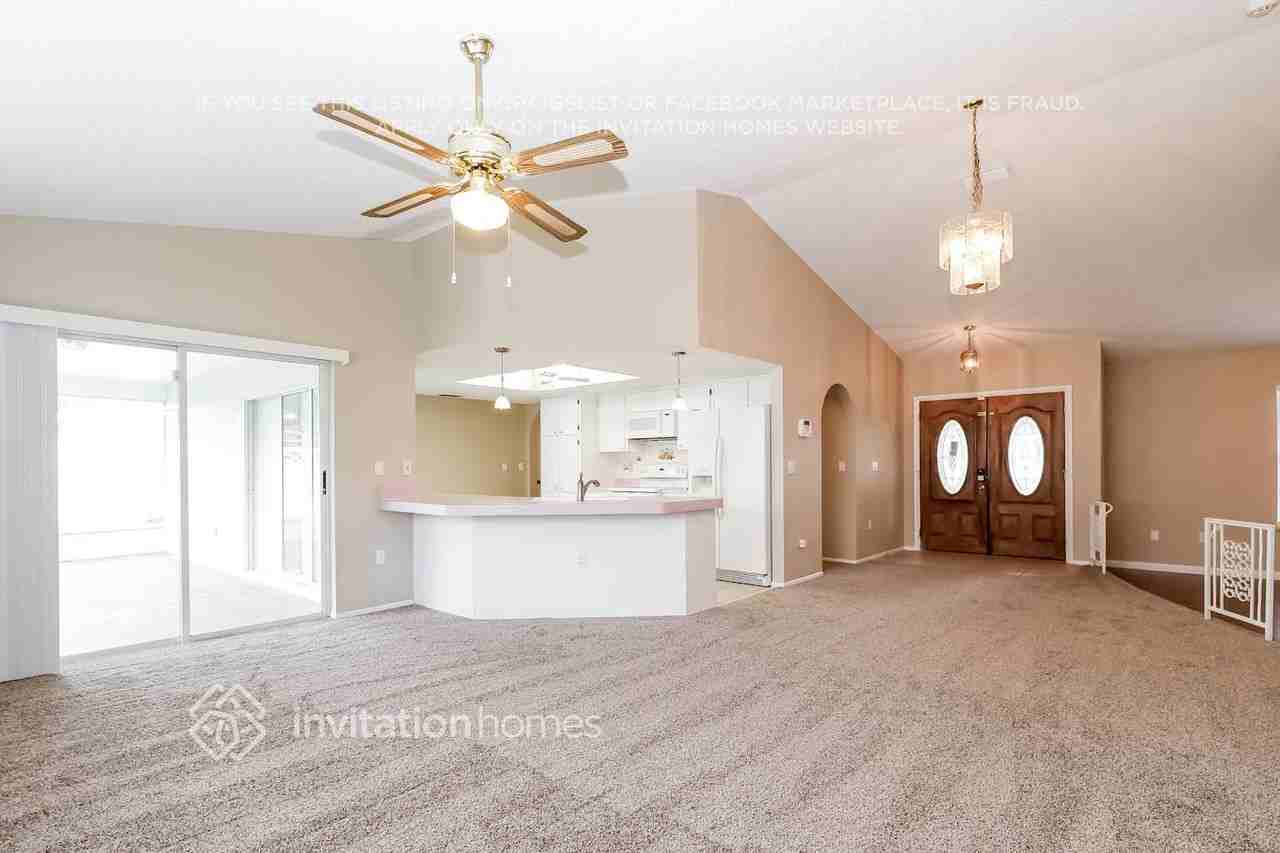 7331 Skyview Ave - Photo 4 of 21