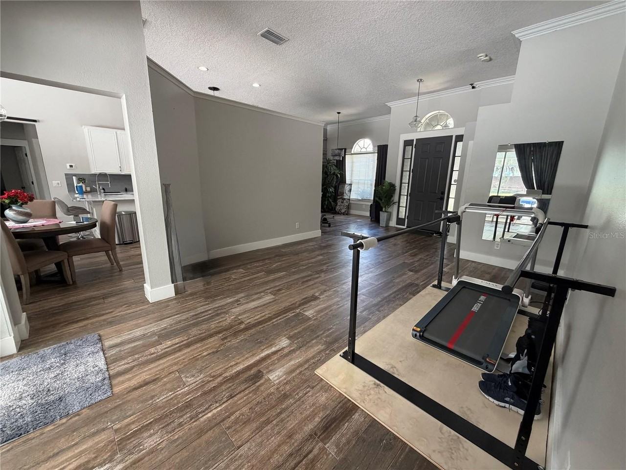 12224 Windermere Crossing Cir - Photo 4 of 33