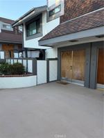 featured image of 503 E Tujunga Ave