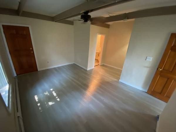 100 Bellingham Ave - Photo 7 of 11