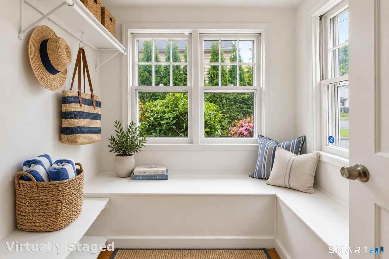 12 Sunset Ave - Photo 7 of 32