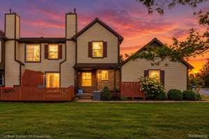 featured image of 237 Barrington Cir