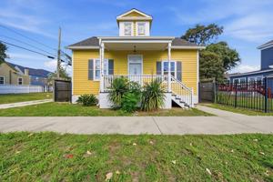 featured image of 2914 Avenue L