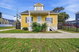 2914 Avenue L - Photo 1 of 1