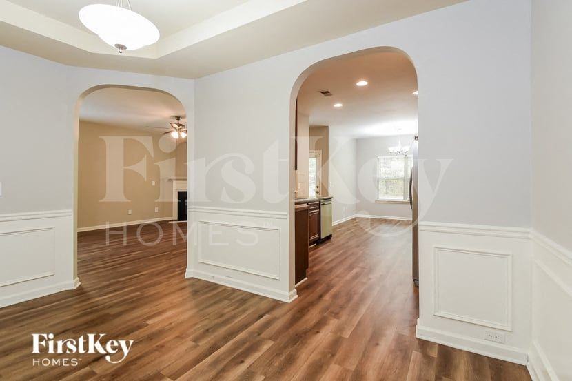 7613 Absinth Dr - Photo 5 of 15