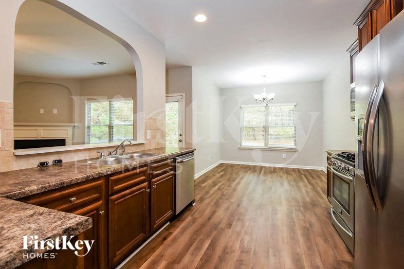 7613 Absinth Dr - Photo 7 of 15