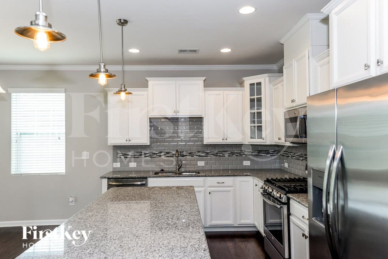 617 Gardenbrook Trl - Photo 7 of 15