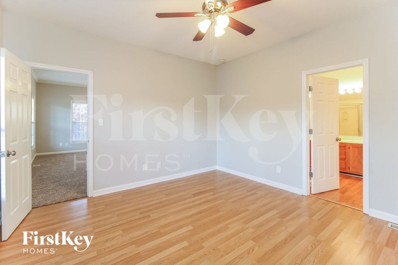 2808 Lake Hill Ct - Photo 7 of 15