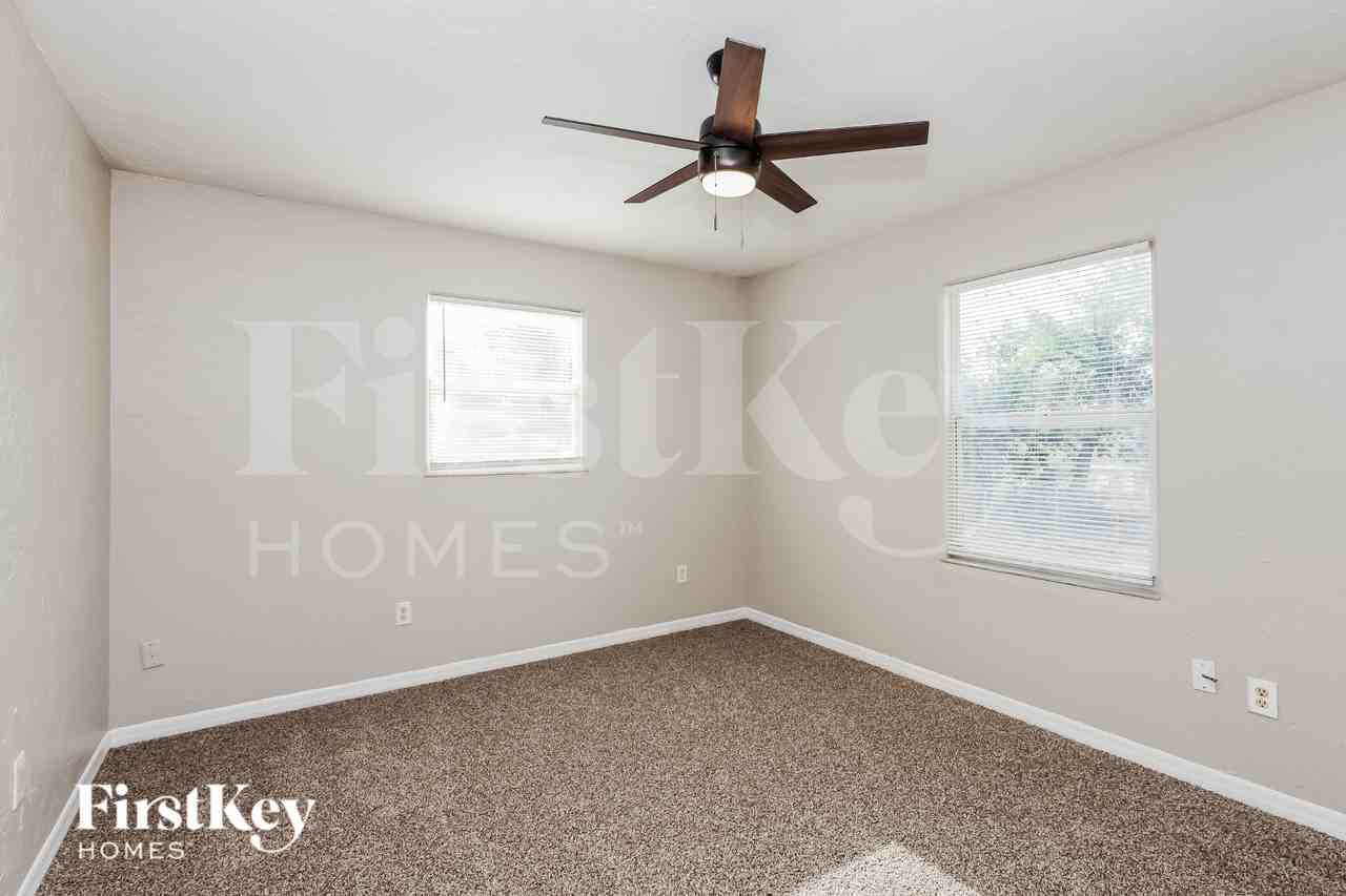 7251 Perennial Rd - Photo 7 of 16