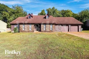 2776 Ravenwood Dr - Photo 1 of 1