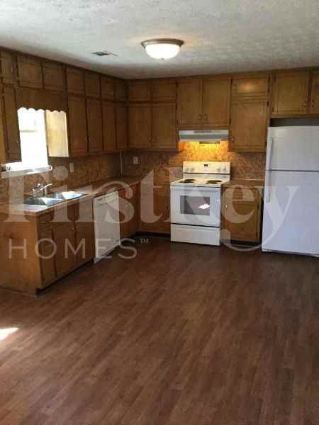2235 Clinchfield Ct - Photo 3 of 18