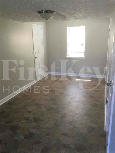 2235 Clinchfield Ct - Photo 7 of 18