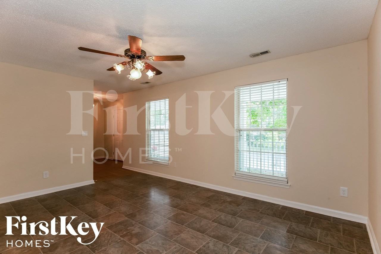10326 Northwoods Forest Dr - Photo 2 of 14