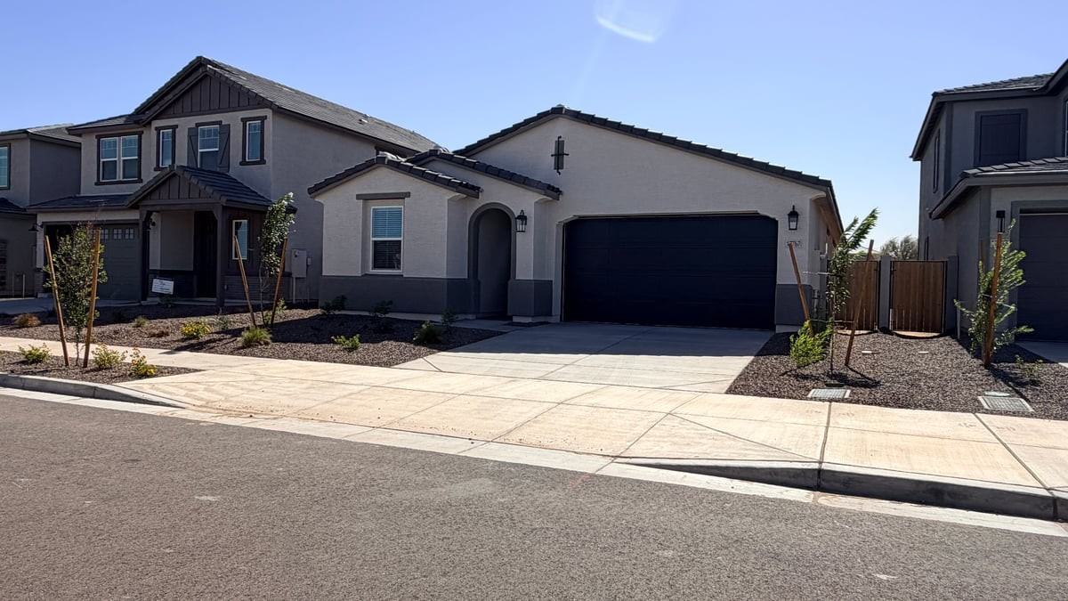 W Electra Ln - Photo 3 of 40