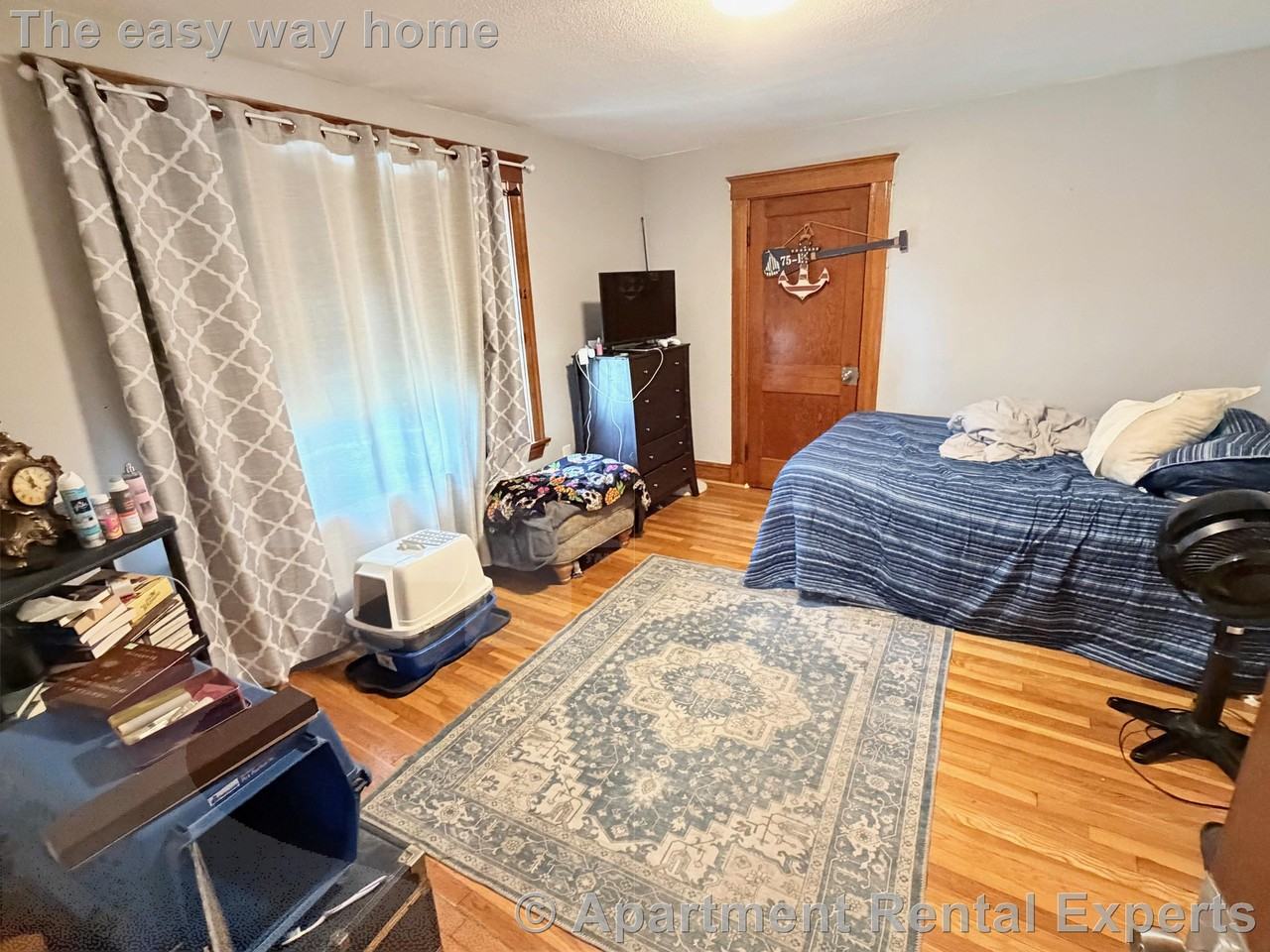 130 Bonner Ave - Photo 4 of 11