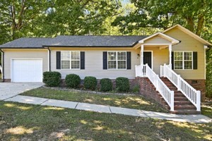 featured image of 233 Candle Ct Nw