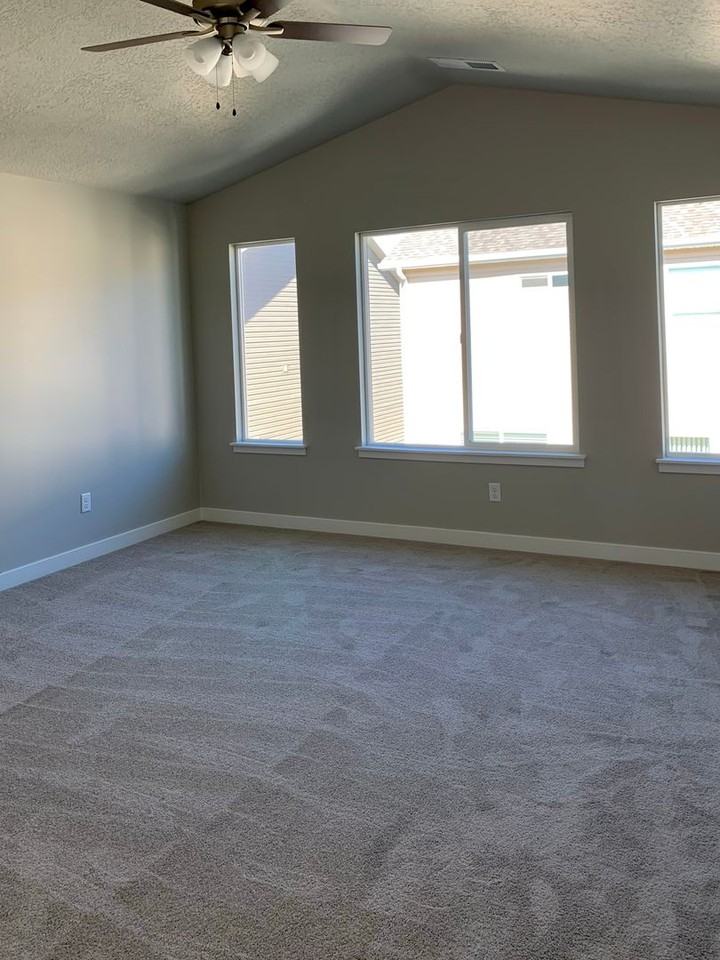854 W Wellington Ave - Photo 7 of 14