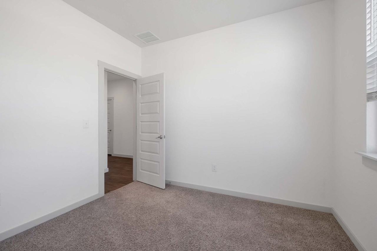 13409 Baileyfield Dr - Photo 6 of 25