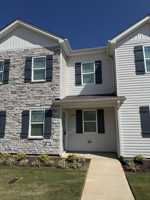 featured image of 1006 Peony Ln