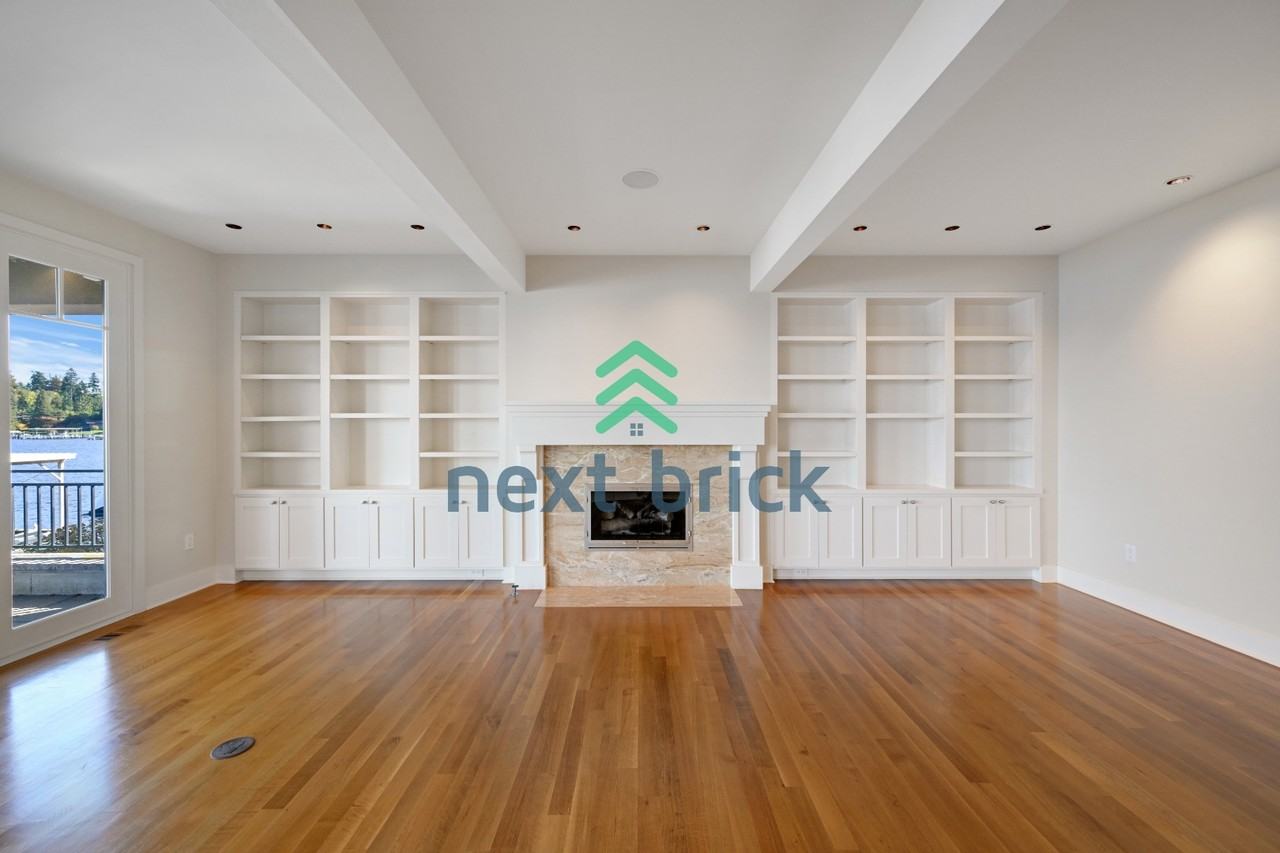 7268 N Mercer Way - Photo 5 of 39