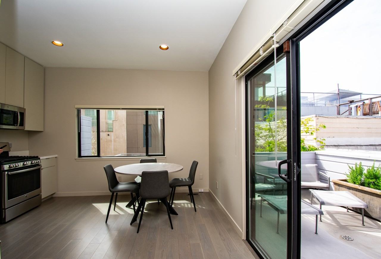 5 Montague Pl - Photo 3 of 25