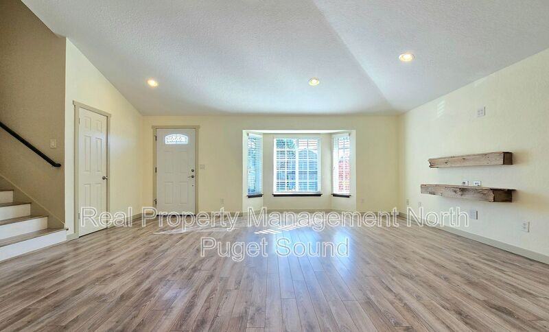 9209 15th Pl Se - Photo 2 of 22