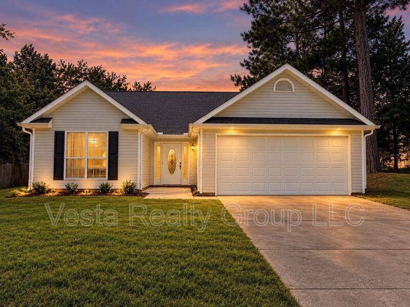 407 Sage Ct - Photo 2 of 17