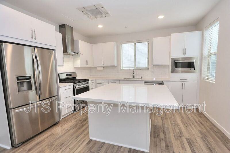 340 1st Ave - Photo 2 of 50