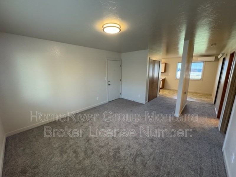 1420 S 2nd St W #C - Photo 2 of 14