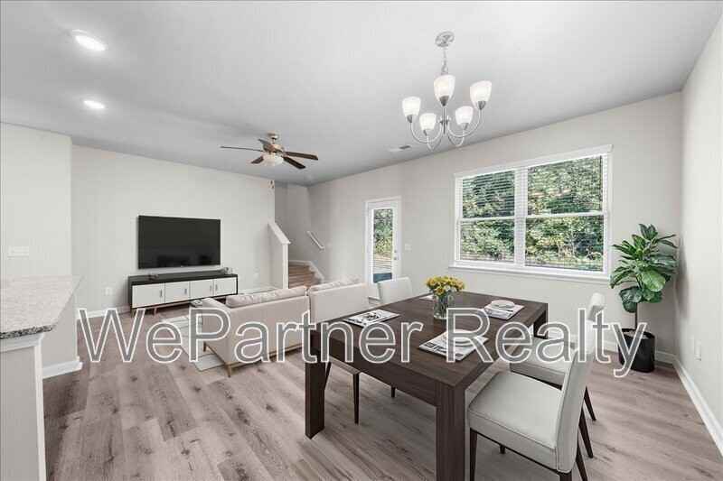 107 Peterson St - Photo 6 of 13