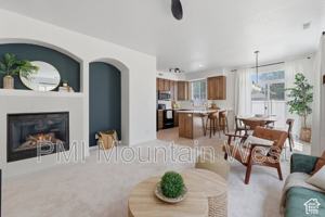 featured image of 474 Walton Dr